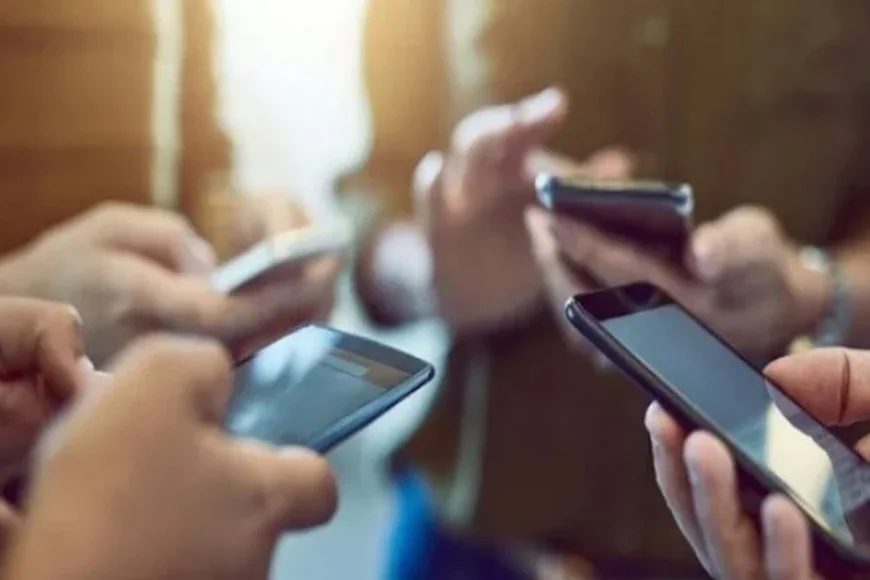 حان الوقت لتوديع هذه الهواتف: العلامة التجارية العملاقة تعلن أن 9 موديلات قد عفا عليها الزمن