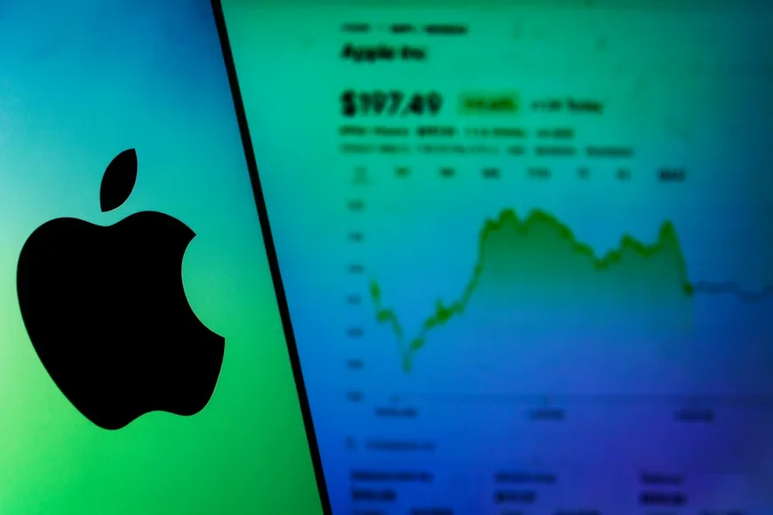 خطوة كبيرة من Apple: يستحق مكافأة ثروة مقابل اكتشاف ثغرة أمنية